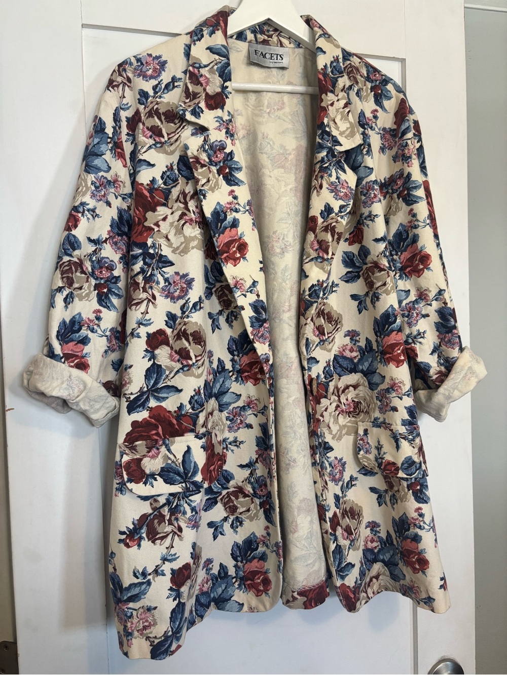 Facets by Mirrors | Vintage Cream Floral Tapestry Blazer